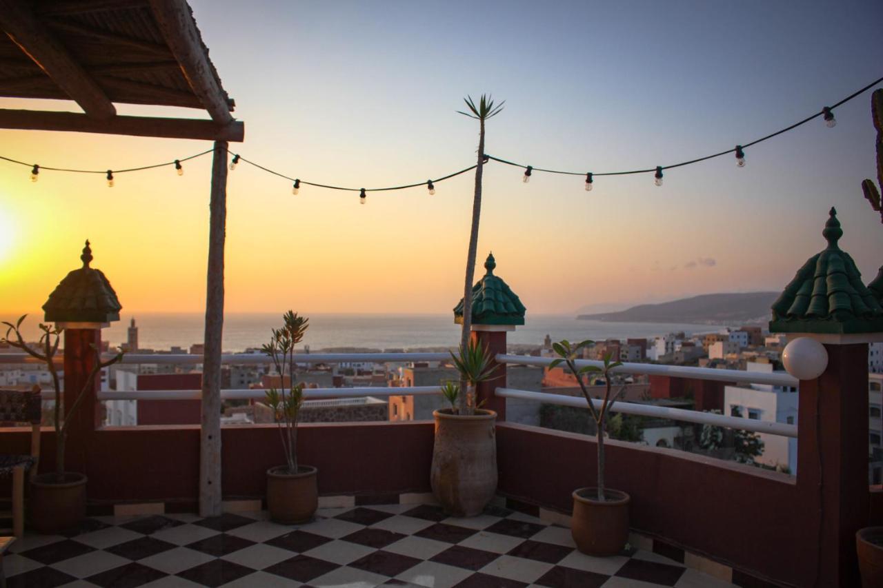 Sunshine Surf Morocco Bed and Breakfast Tamraght Exterior foto