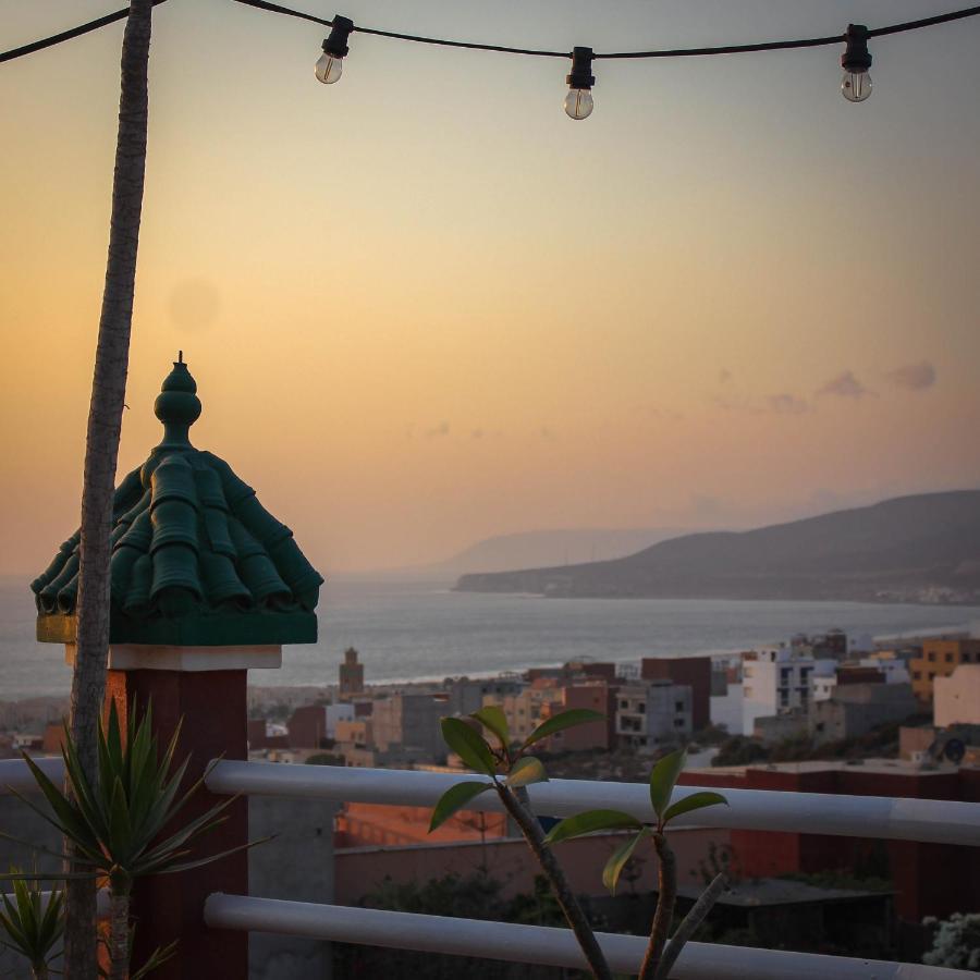 Sunshine Surf Morocco Bed and Breakfast Tamraght Exterior foto
